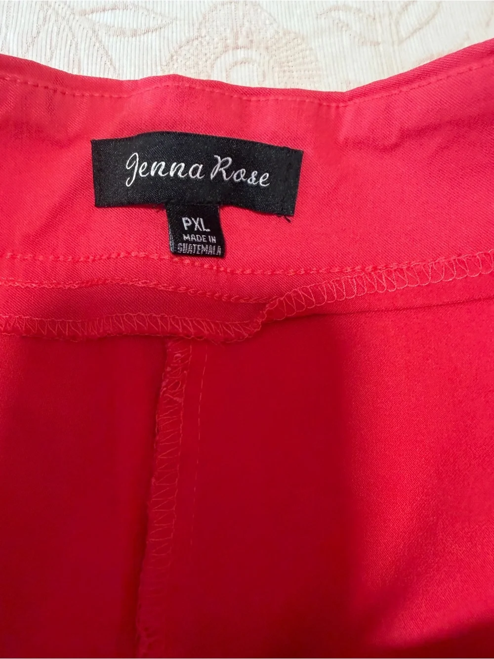 Jenna Rose Casual Women's Red Bermuda Shorts with Utility Pockets